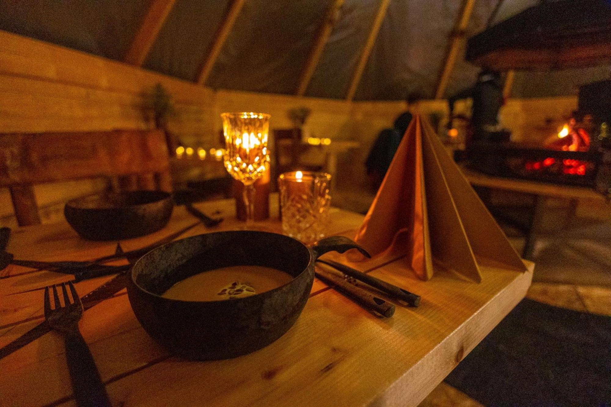 Skyfire Village Igloos Рованиеми Экстерьер фото