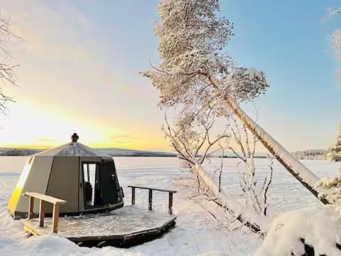 Skyfire Village Igloos Рованиеми Экстерьер фото
